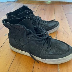 Men’s Supra Suede Shoes